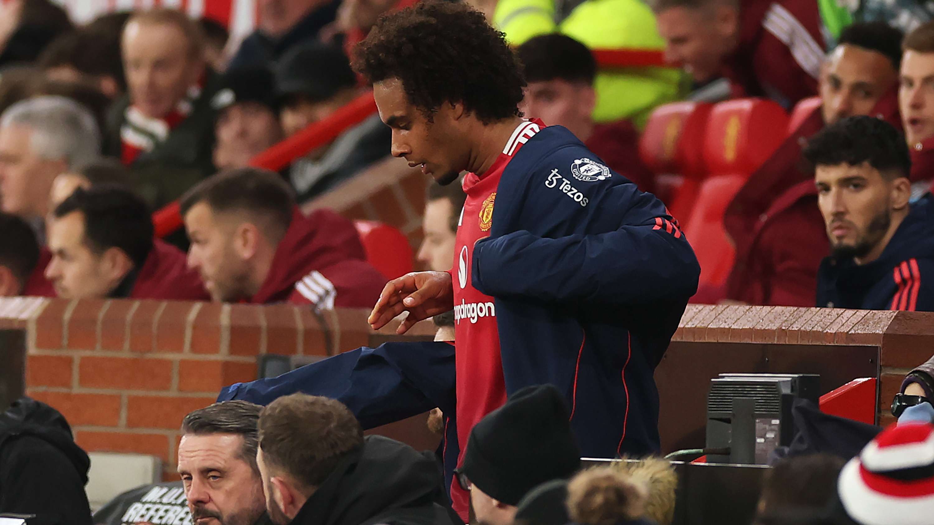 而这一切才 而这一切才